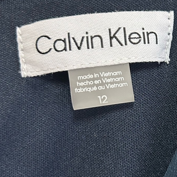 Calvin Klein Dress Size 12 Chiffon Bell Sleeve Black Floral MSRP $119 NWT - Picture 10 of 11